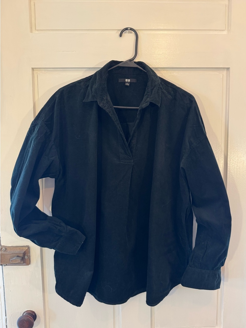 UNIQLO Women’s Corduroy Long Sleeve Shirt